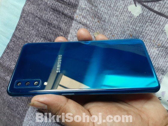 Samsung A7 Triple Camera blue & Fresh
